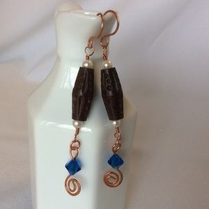 Moved to boutique 💕Handmade Swarovski Earrings